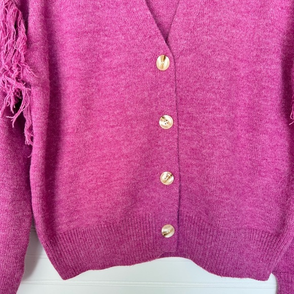 &merci Women’s Pink Sweater Fringed Sleeves Cardigan Sz Small Button Down Top - Picture 4 of 11